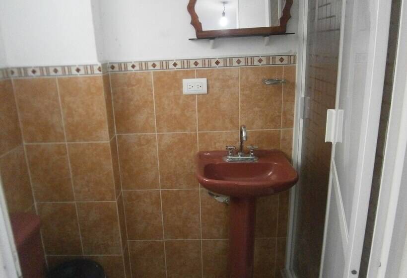 La Pension Casa Azul   Hostel