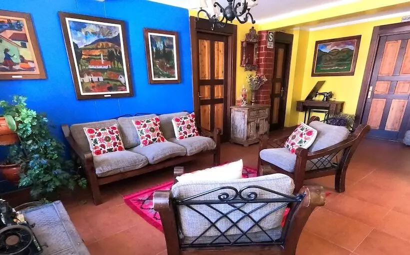 پانسیون Churup