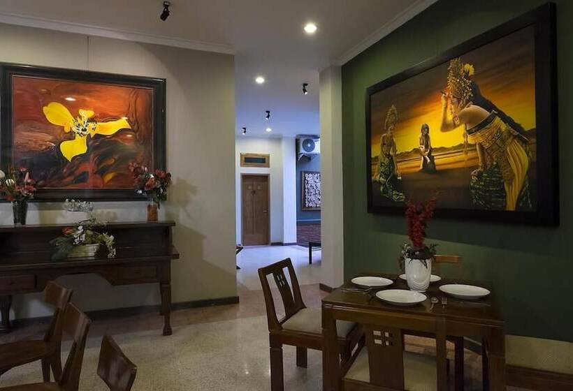 Pensiune Helena Guest House