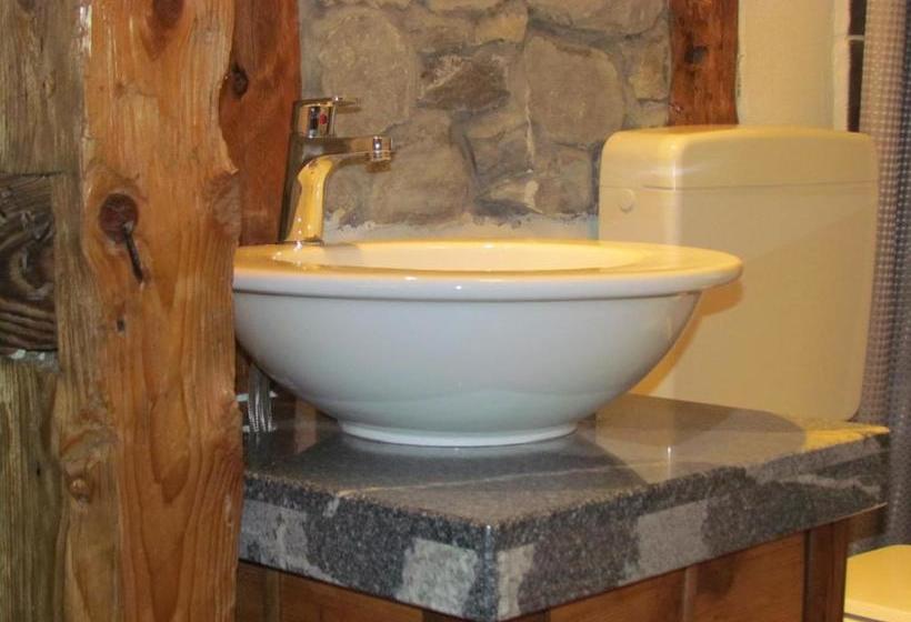 膳宿费 Joe's Place