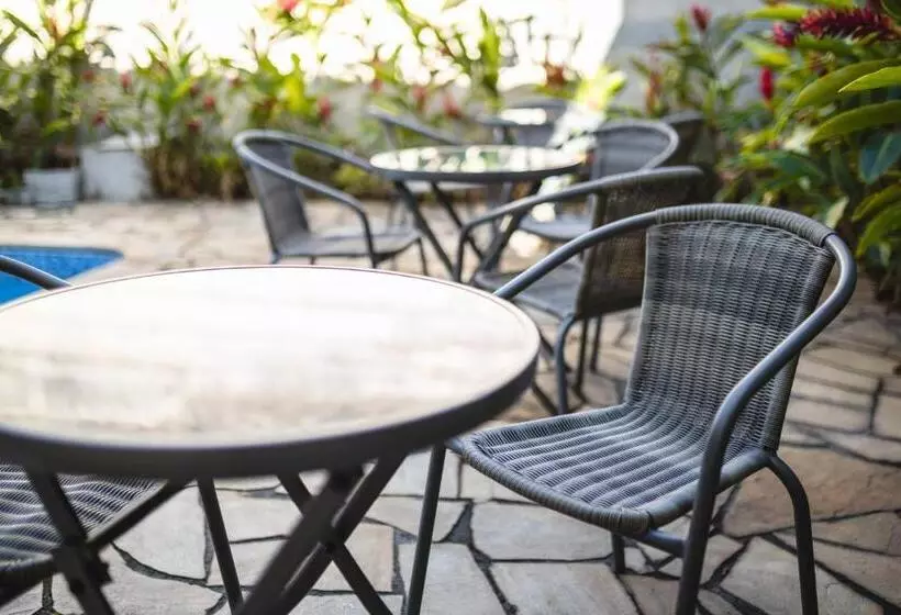 Majatalo Pousada Palmeira Real