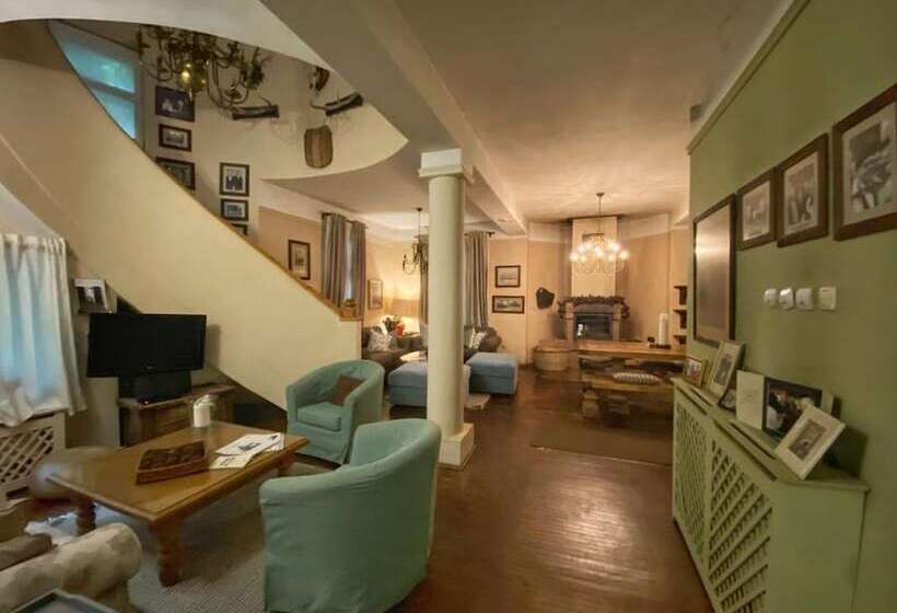 بنسيون Ratiu House