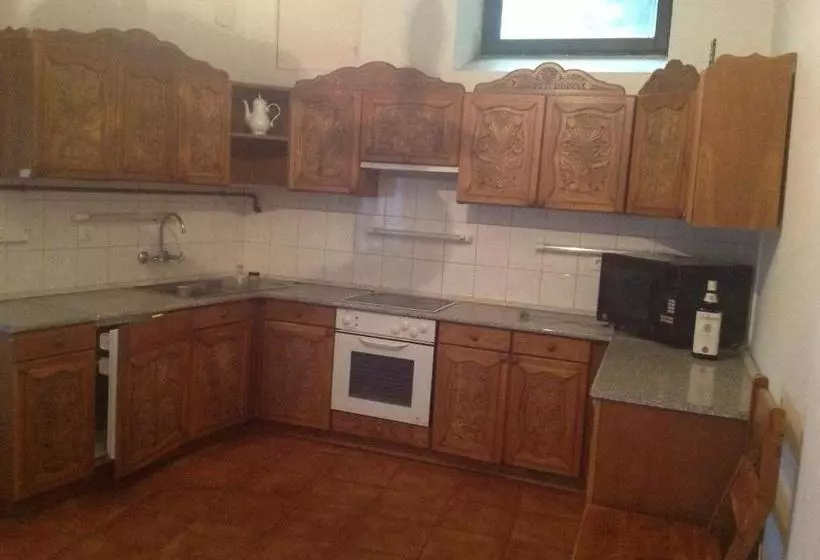 پانسیون Villa Katrina