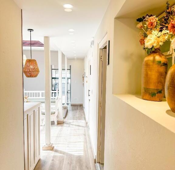 הוסטל Posada De Santa Elena