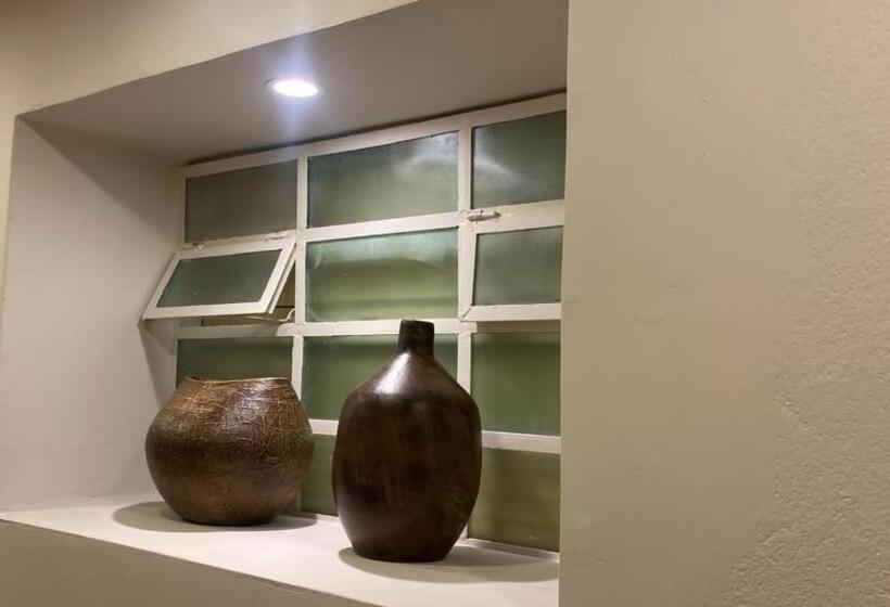 הוסטל Posada De Santa Elena