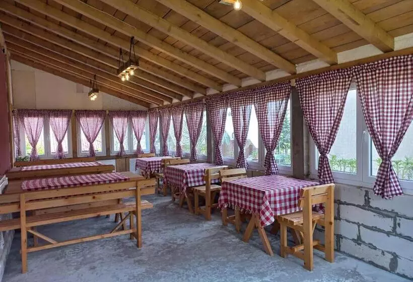 پانسیون Apartmani Sobe Sljivancanin