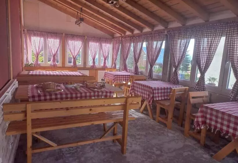 پانسیون Apartmani Sobe Sljivancanin