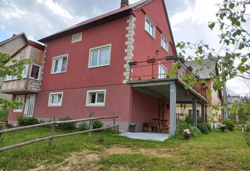 پانسیون Apartmani Sobe Sljivancanin