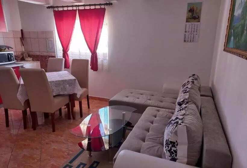 پانسیون Apartmani Sobe Sljivancanin