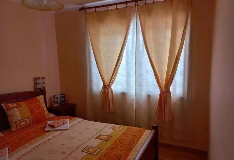 پانسیون Apartmani Sobe Sljivancanin