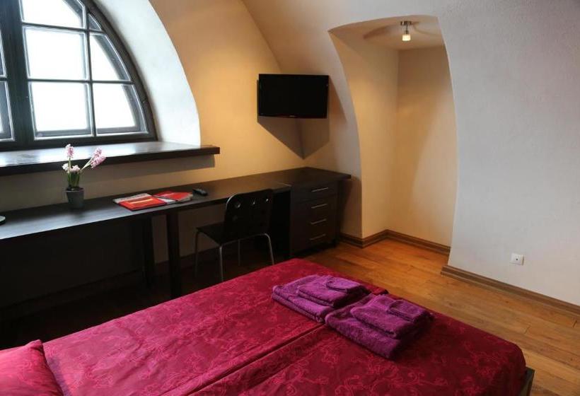 پانسیون Rothko Museum Residences