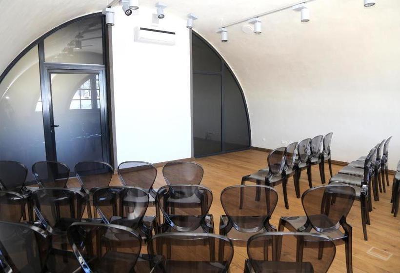 پانسیون Rothko Museum Residences