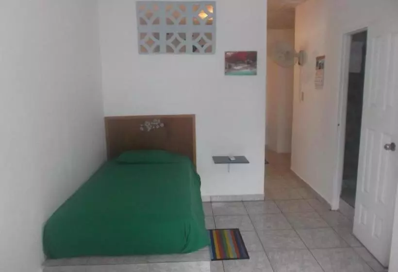 ペンション Hostal La Libertad