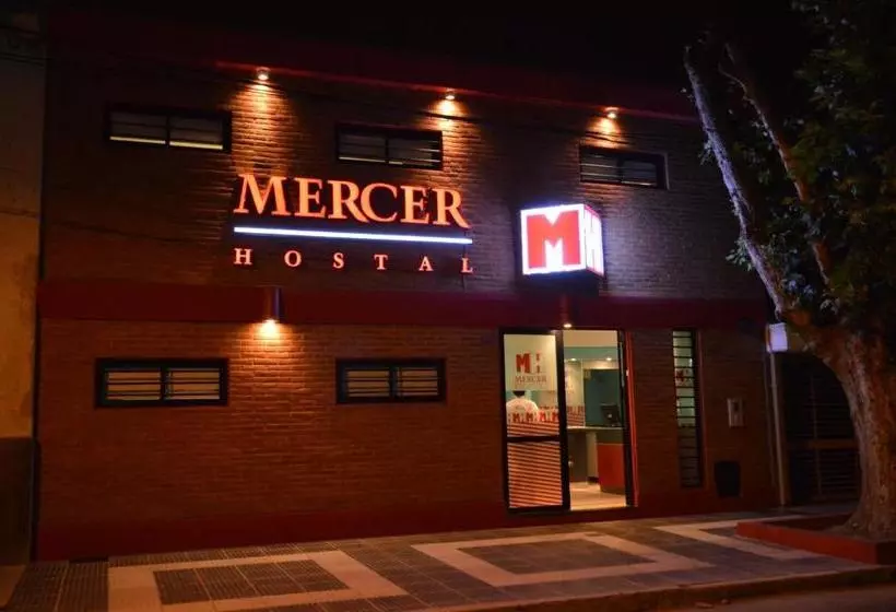 ペンション Mercer Hostal