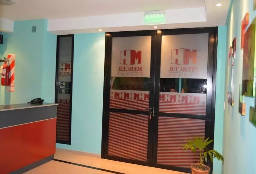 ペンション Mercer Hostal