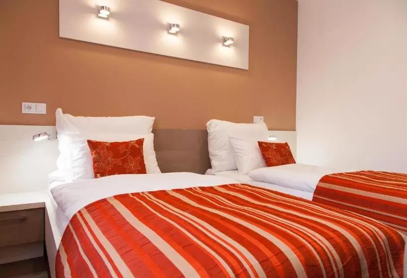 ペンション Penzion Na Valech Hodonín