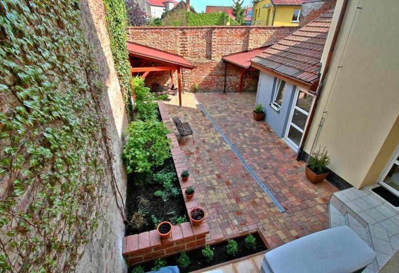 Пансион Penzion Na Valech Hodonín