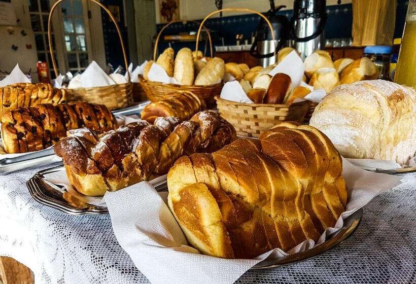 Pension Pousada Monte Verde