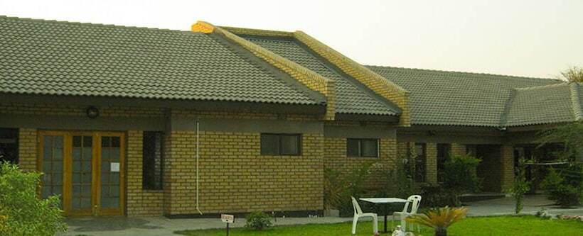 پانسیون Senthaga Guest House And Safaris