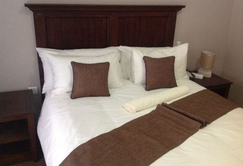 پانسیون Senthaga Guest House And Safaris