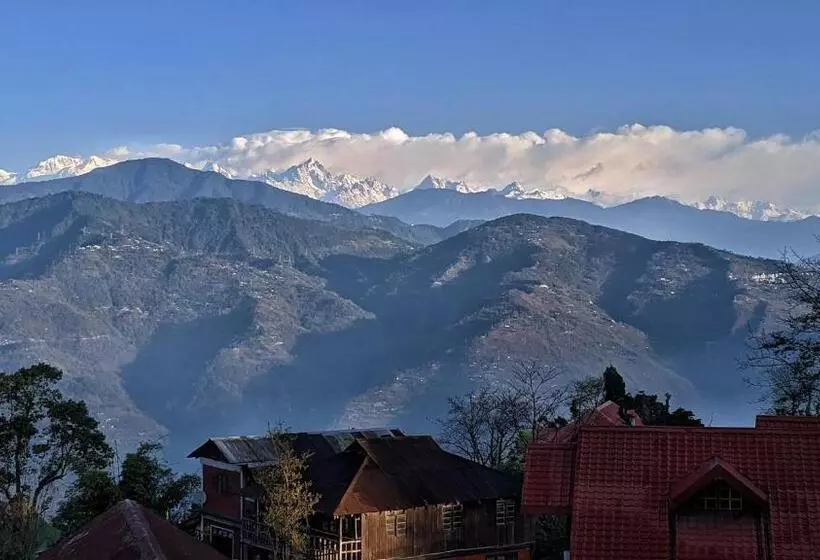 ペンション Shikher