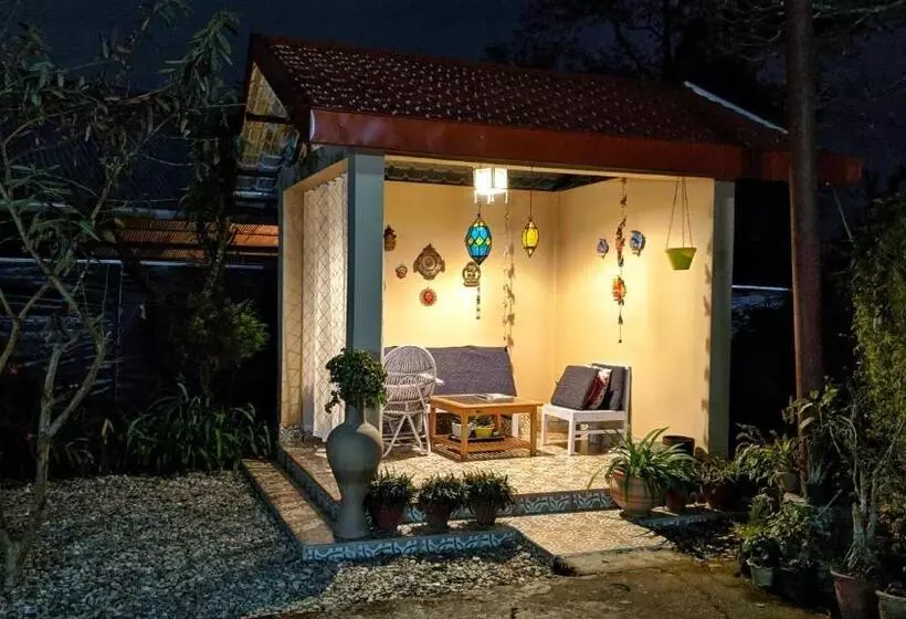 ペンション Shikher