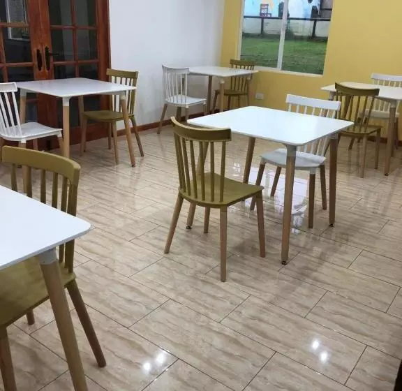 Retkeilymaja Cabañas Costatour Quintero