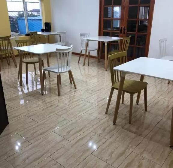 Retkeilymaja Cabañas Costatour Quintero