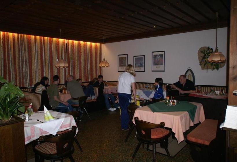 Ostello Gasthof Zur Post