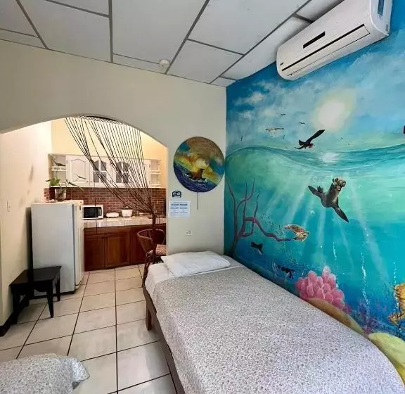 Nelyza S Suites & Adventure