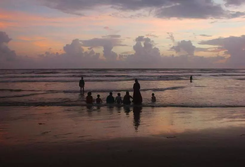 ペンション Cactus Guesthouse