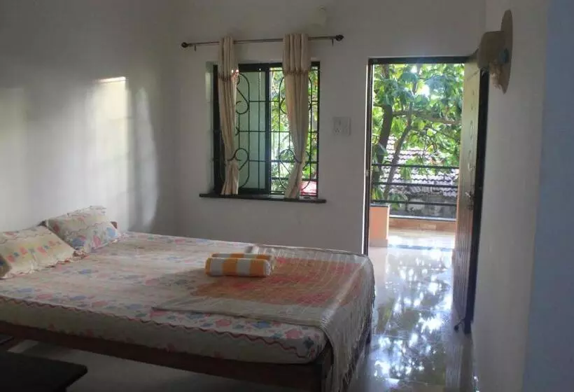 ペンション Cactus Guesthouse