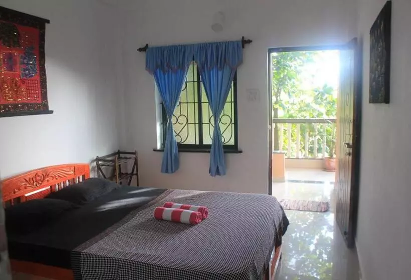 ペンション Cactus Guesthouse