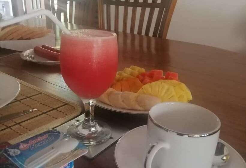 Pension Methira Villa