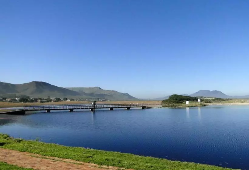 Majatalo Our Nest Guest House