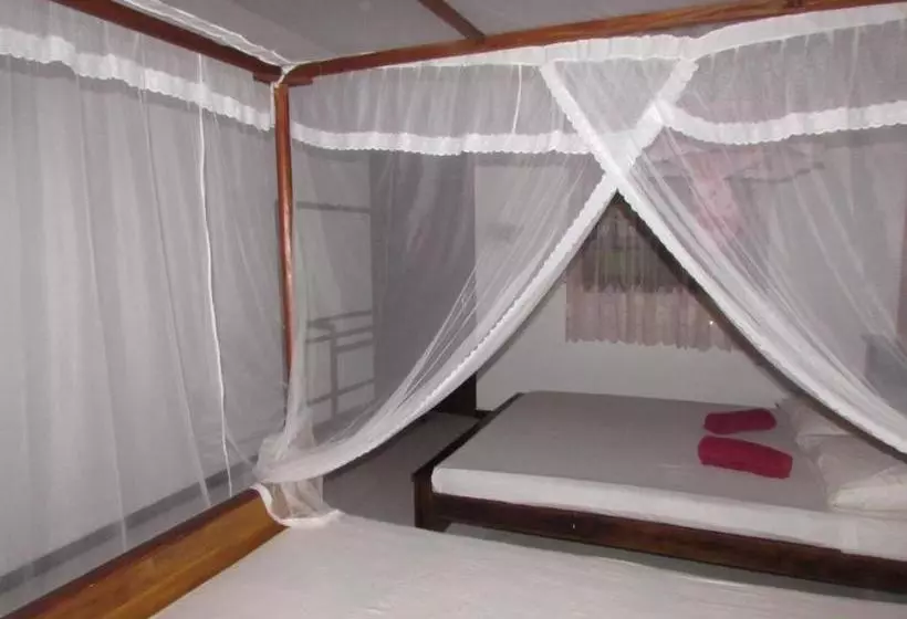 ペンション Rainbow Guest House