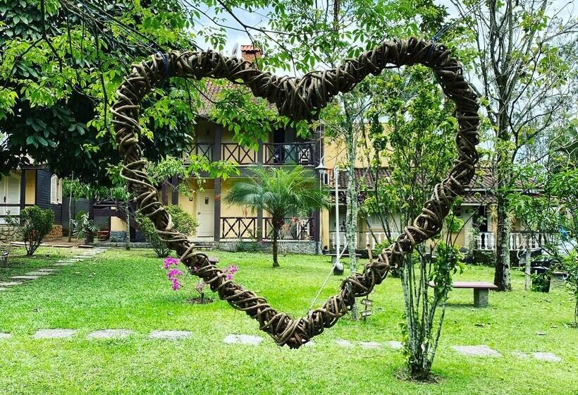 Пансион Village Colonial Pousada