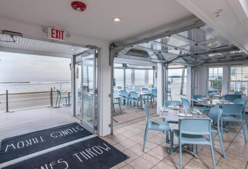 הוסטל Stones Throw