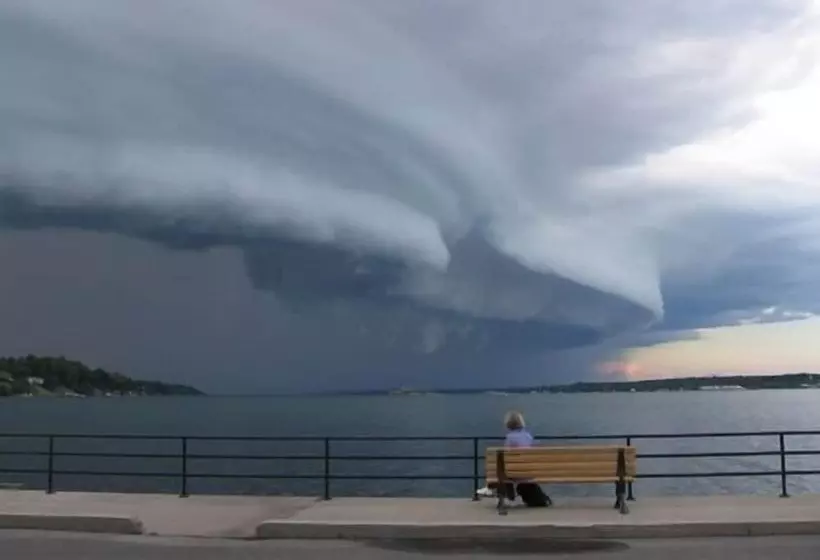 Auberge Noble Waterfront Suites