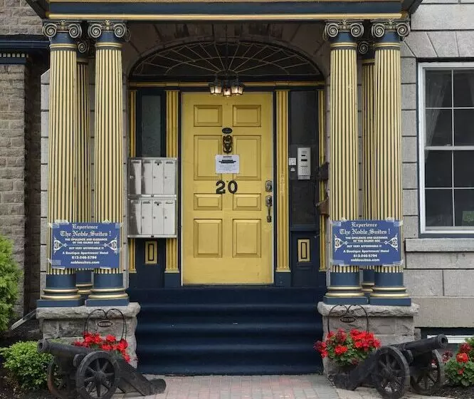 Auberge Noble Waterfront Suites