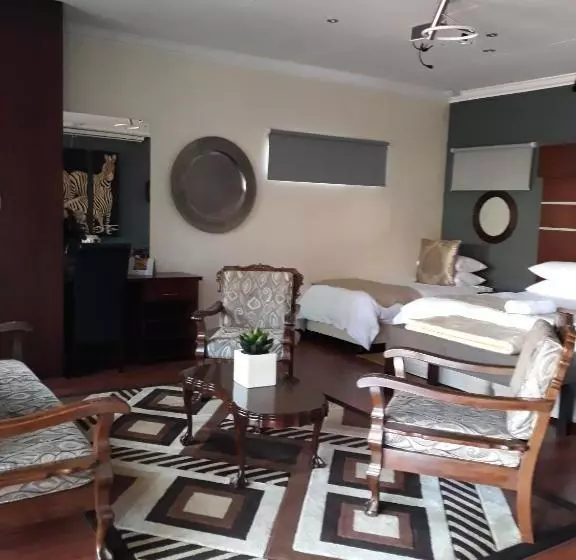 ペンション Aalwyns Guesthouse