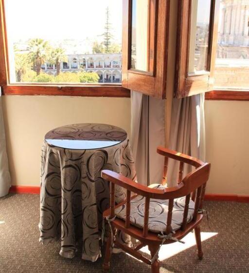 פנסיון Arequipa Suite Plaza