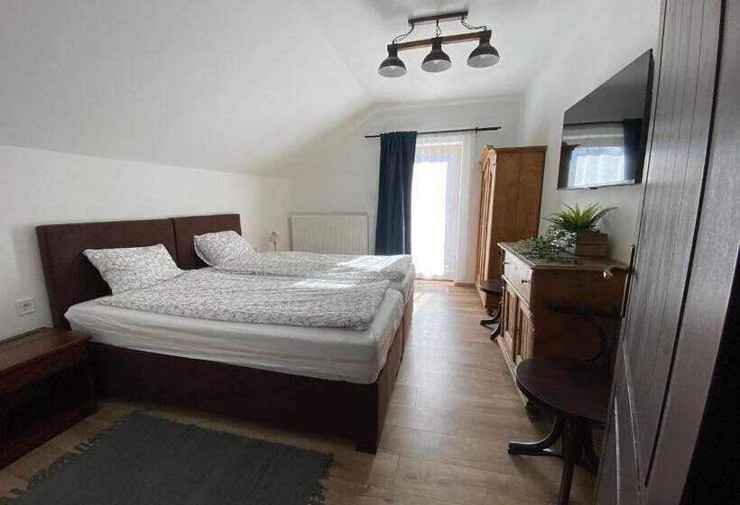 بنسيون Haus Alpenblick Mölltal