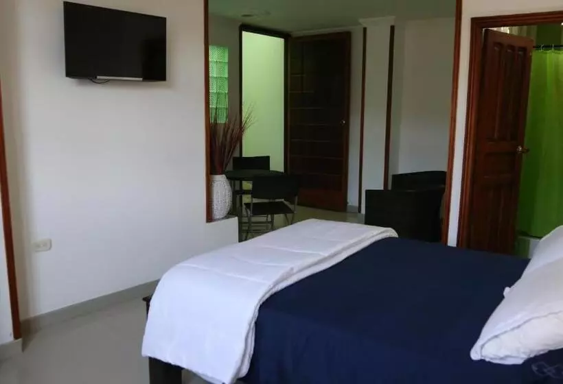 ペンション Hostal Pelikan Taganga