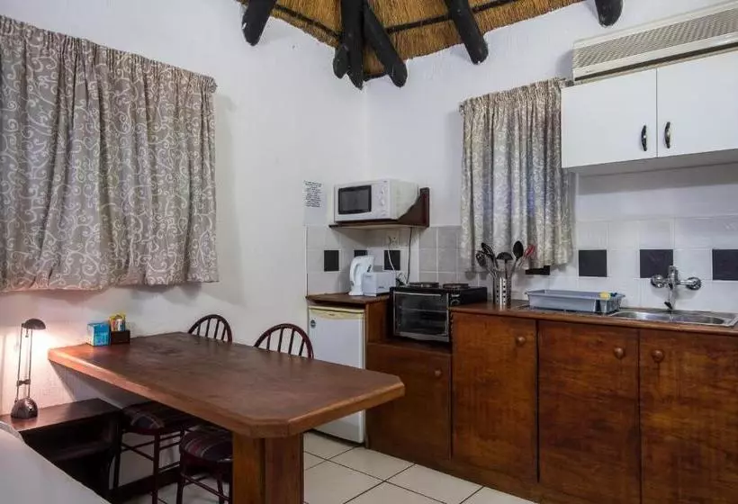 ペンション Khaya La Manzi Guest Lodge