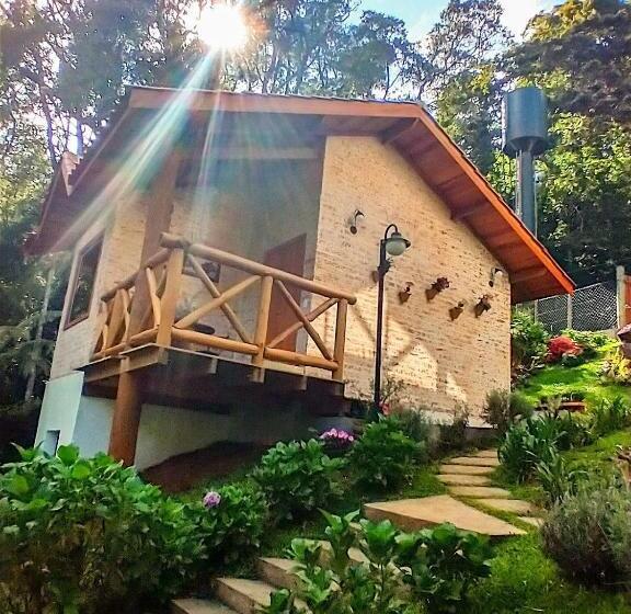 بنسيون Nas Nuvens Hospedaria