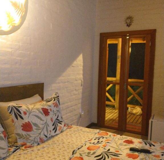 بنسيون Nas Nuvens Hospedaria