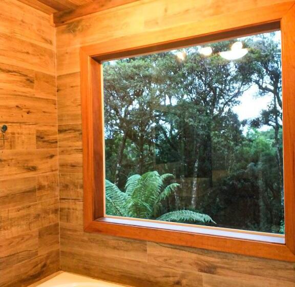 بنسيون Nas Nuvens Hospedaria