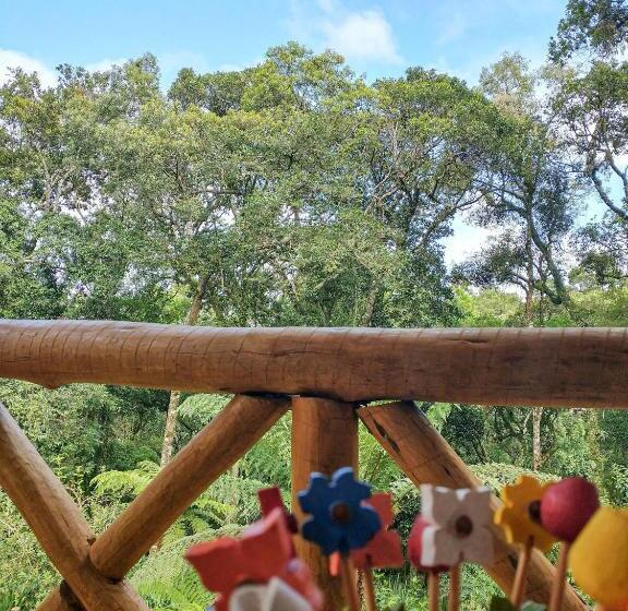 بنسيون Nas Nuvens Hospedaria