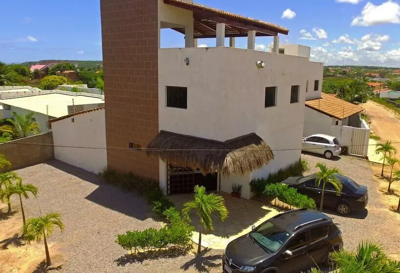 ペンション Oasis Tajaja Pousada